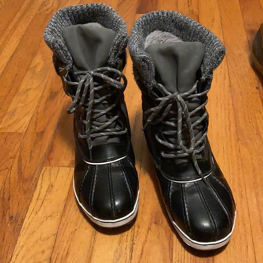 Snow Boots